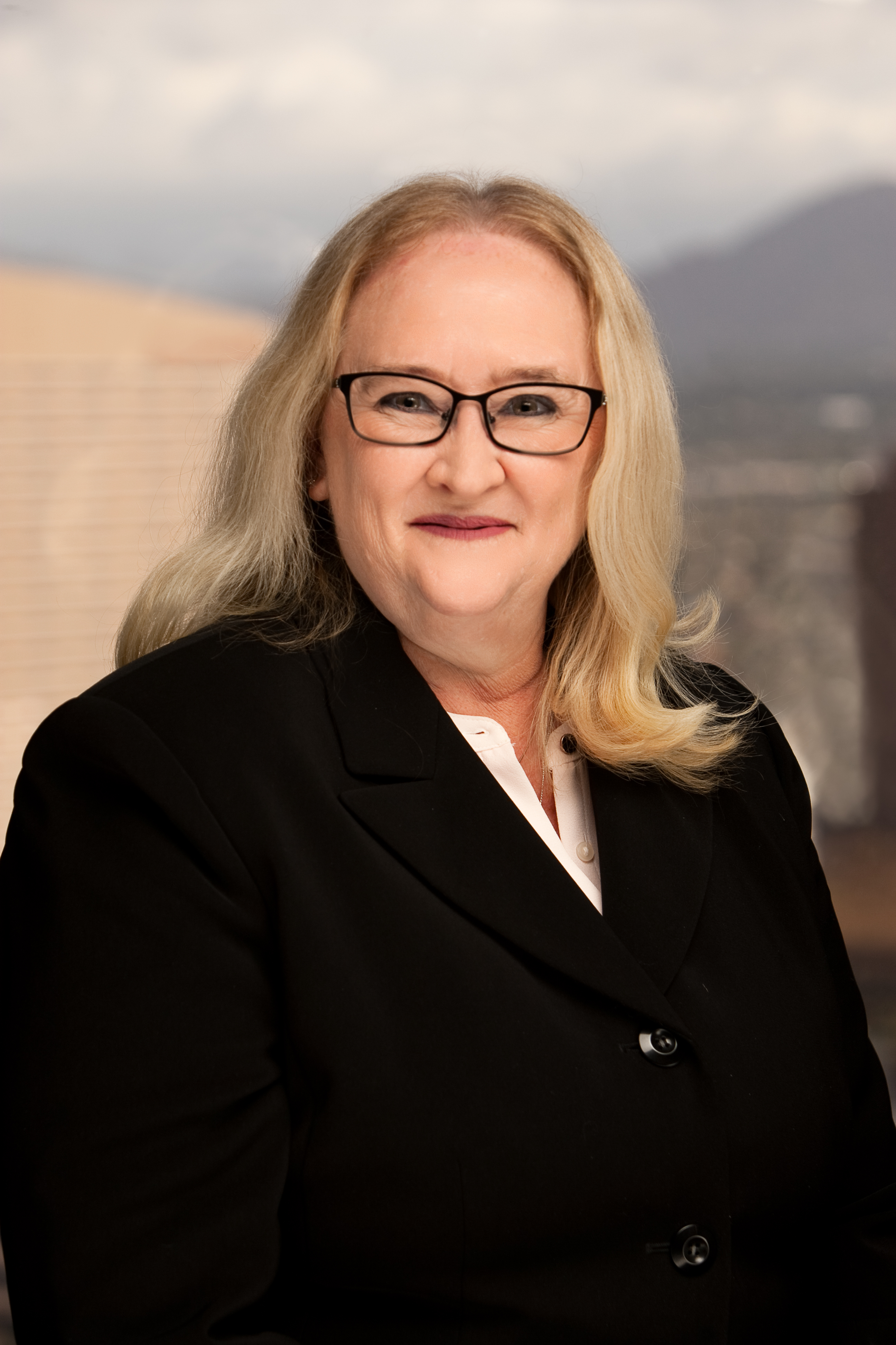 Jarles Headshot Jones, Skelton & Hochuli, P.L.C.